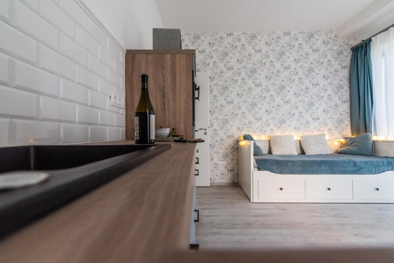 Vinorell Apartman Etyek Bagian luar foto